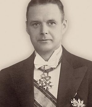 Вильгельм Мунтерс, глава МИД Латвии, сотрудничавший с советской разведкой