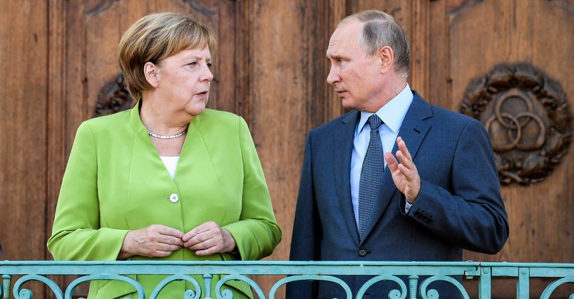 Меркель предложила позвать Путина на саммит ЕС
