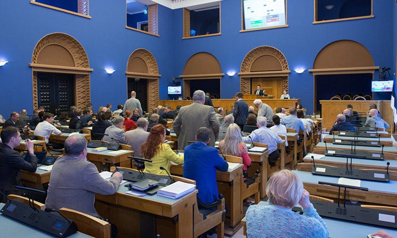 Парламент Эстонии призвал ужесточить санкции против России