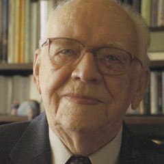 СТУМБРАС Альгирдас