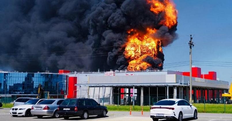 В Калининграде произошел пожар на территории завода «Мираторг» (видео)