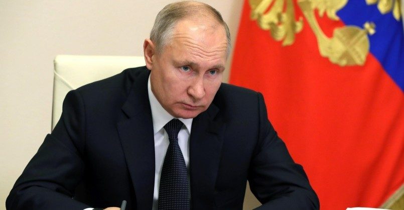 «Нам что, воевать?»: Путин предупредил об угрозе конфликта НАТО и России