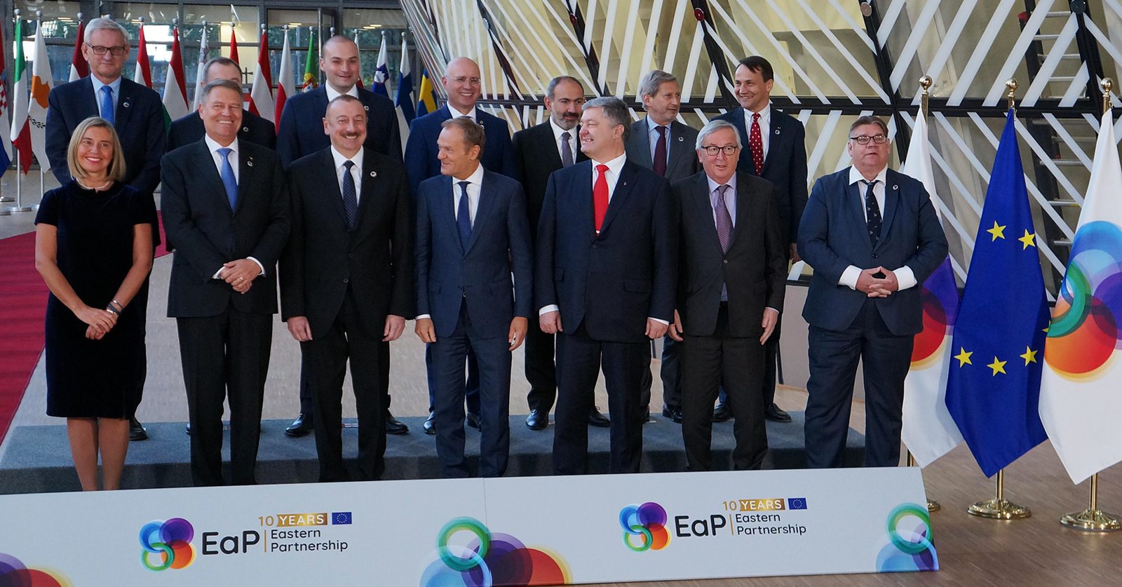 Восточное партнерство ЕС. Саммит стран-участниц процесса сотрудничества в Юго-Восточной Европе. На саммите «восточного партнерства», Янукович официально заявил. Саммит восточное