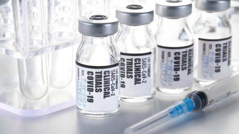 В Польше назвали условие для перепродажи вакцины от COVID-19 Украине