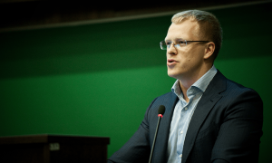 Андрей Элксниньш