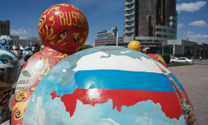 На украинском «глобусе» Крыма не обнаружилось, зато он нашелся на российском