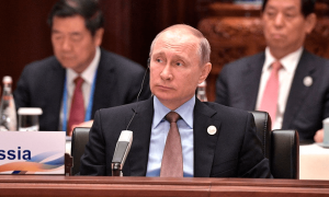 Владимир Путин на заседании круглого стола форума «Один пояс, один путь» в Пекине