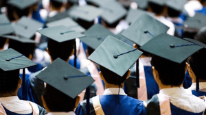 Высшее образование в Прибалтике получают ради того, чтобы сразу по получении диплома уехать работать по специальности за границей