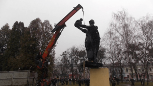 Польские власти решили демонтировать свыше 500 советских памятников
