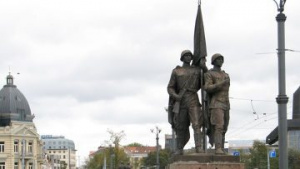 Памятник Освободителям на Зеленом мосту