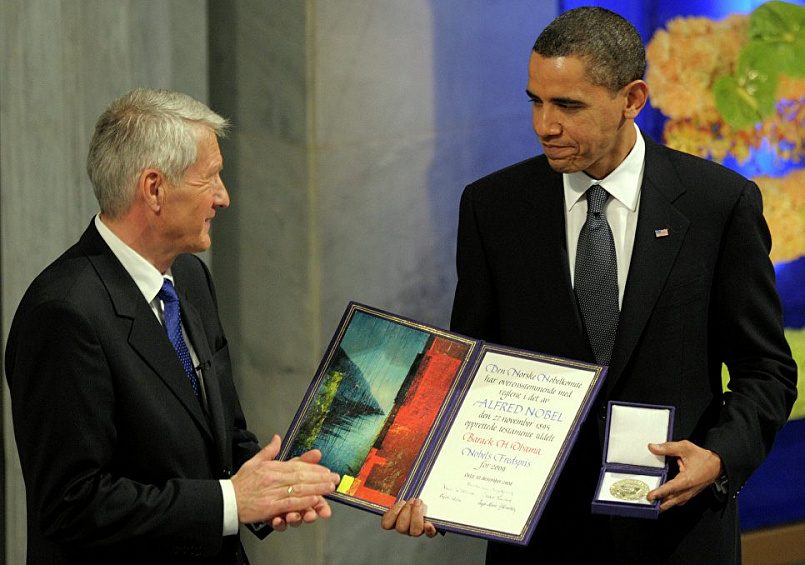 Президент США Барак Обама на церемонии вручения Нобелевской премии мира в Осло, Норвегия, 2009 год / фото: AP Photo/ Susan Walsh