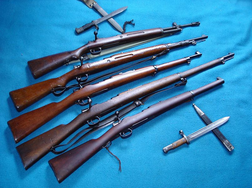 Антикварное оружие времён Второй мировой войны.