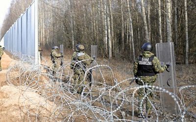 Польша намерена укрепить забор на границе с Беларусью