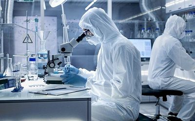 США возобновили программу строительства биолабораторий на Украине