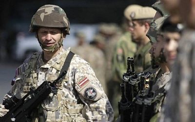 Латвийских солдат перевели из Ирака в Кувейт