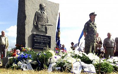 Эстонские националисты в четвертый раз пытаются установить памятник бойцам СС