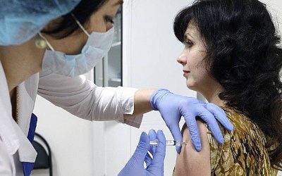 В Литве несколько новостных сайтов запретили комментировать публикации о вакцинации