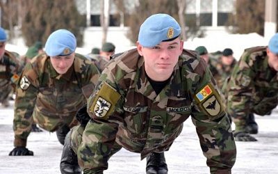 Военкоматы Молдовы рассылают повестки мужчинам призывного возраста