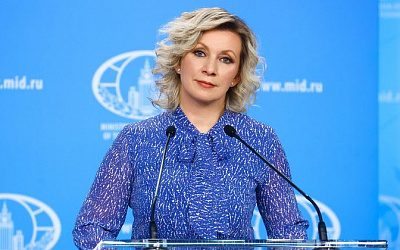 Захарова предупредила о жестком ответе на захват школы при российском посольстве в Польше