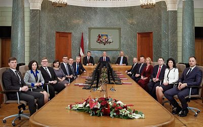 Правительство Латвии хотят отправить в отставку сразу после прихода к власти
