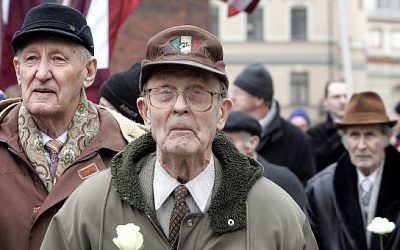 День памяти легионеров СС: если вы — соратник палача, то место вам в тюрьме, а не на доске почета