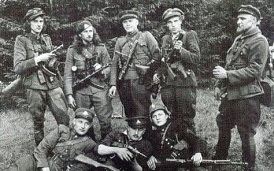«Лесные братья» скрывались от советской власти до конца 1980-х годов: прятались в землянках да по деревням
