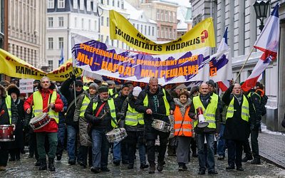 Митинг Русского союза Латвии стал симптомом системного кризиса в стране