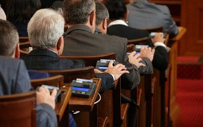 Военная поддержка Шредингера: Болгария «согласилась» помочь Украине