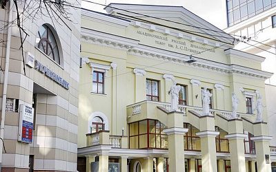 В Харькове с четвертого раза переименовали русский драмтеатр им. Пушкина