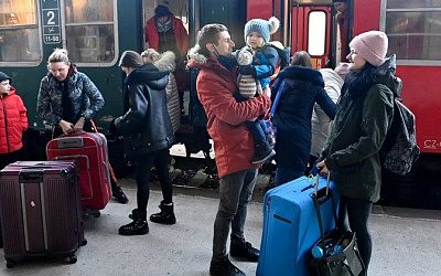 Цыгане в Чехии вышли на марш с требованием защиты от украинских мигрантов