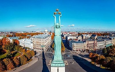 Что находится за закрытыми дверями Милды?