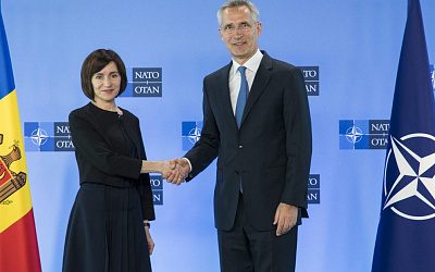 Майе Санду плевать на мнение народа: Молдова одной ногой уже вступила в НАТО