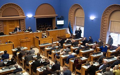 Парламент Эстонии принял госбюджет с рекордными расходами на оборону