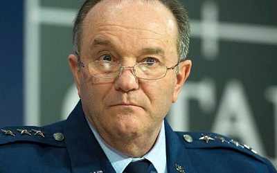 Генерал США угрожает России войной в Прибалтике 