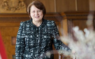 Шаг вперед, два - назад: первые дни нового правительства Латвии