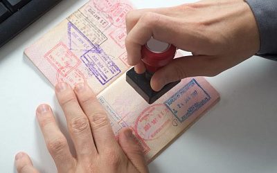 Литва начнет требовать дополнительную информацию при выдаче виз