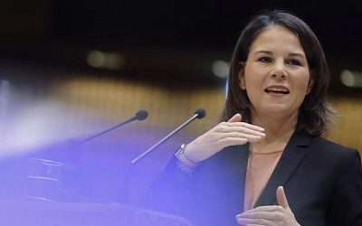 Глава МИД Германии рассказала о ежедневных переговорах о мире на Украине