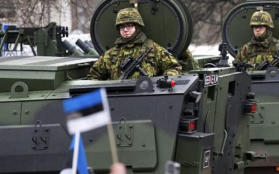 Эстония присоединится к британской миссии по обучению украинских военных