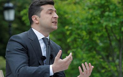 Свиное рыло в калашном ряду: Зеленский требует принятия Украины в ЕС