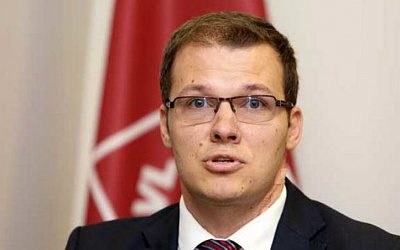 «Здесь Латвия!»: председатель Нацблока отказался участвовать в дебатах на русском языке