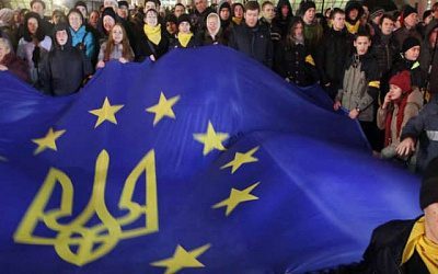 Эксперт: заявление Фюле о евроинтеграции Украины непродуманно