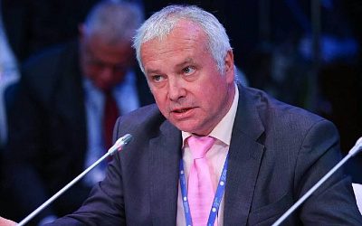 «Евросоюз вне себя от ярости»: Александр Рар оценил ситуацию с миграционным кризисом