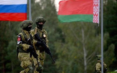 Беларусь и Россия подписали соглашение о создании учебно-боевых центров