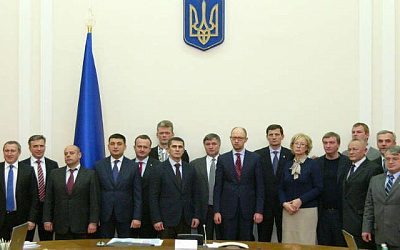 Те же в профиль: старые лица в новом правительстве Украины 