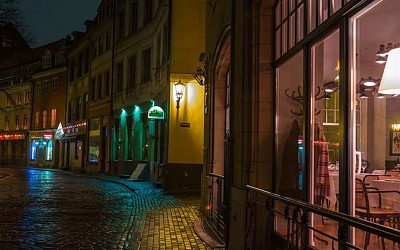 Красивая «витрина» Прибалтики находится на пороге отключения света