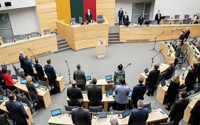 Дорогами лжи: литовский парламентаризм перешел на службу неонацизму