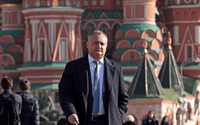 «Мы не можем дружить с Западом против Востока»: президент Молдовы в Москве