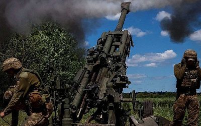 В США предложили разрешить Украине наносить удары по военным объектам в России и Беларуси 