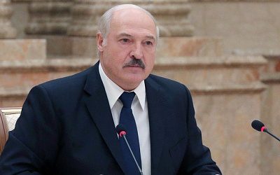 Лукашенко предостерег от «крупного шага» к украинским событиям в Беларуси