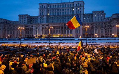 Мнимая солидарность: румыны отказываются экономить или воевать ради Украины